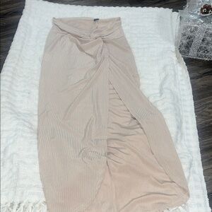 SHEIN Asymmetrical Cream Skirt